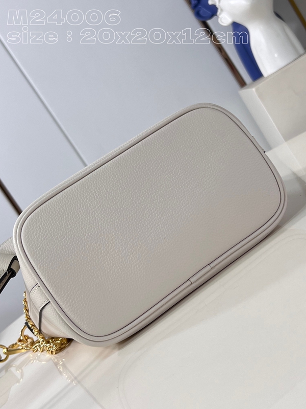 ルイヴィトンバッグ素材ディテール